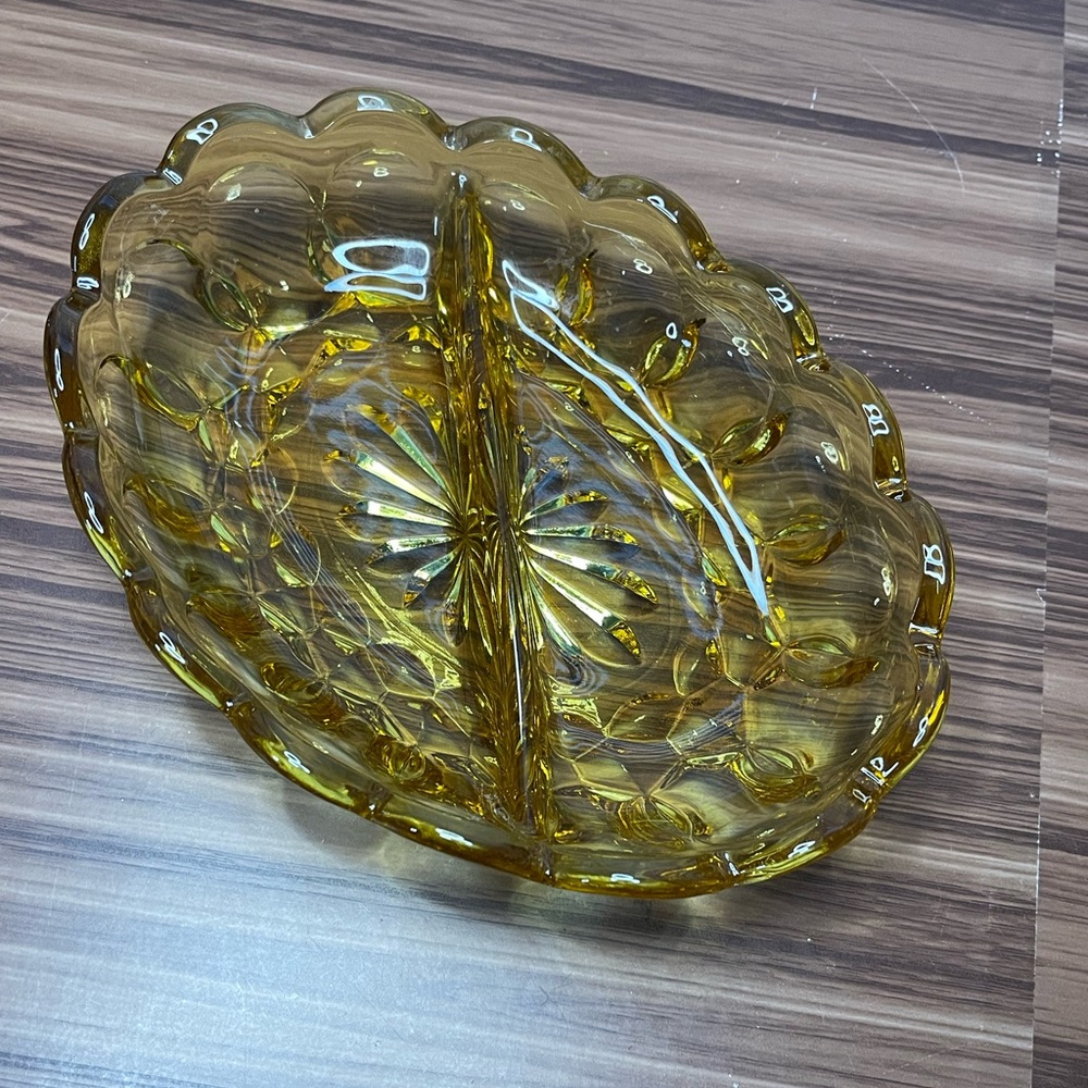 Vintage Anchor Hocking amber Glass Relish/candy‎  Dish boxDZ